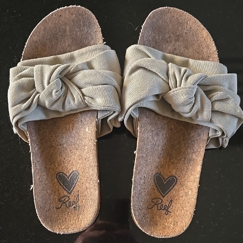 Reef Women's Gray Knotted Slide Sandals